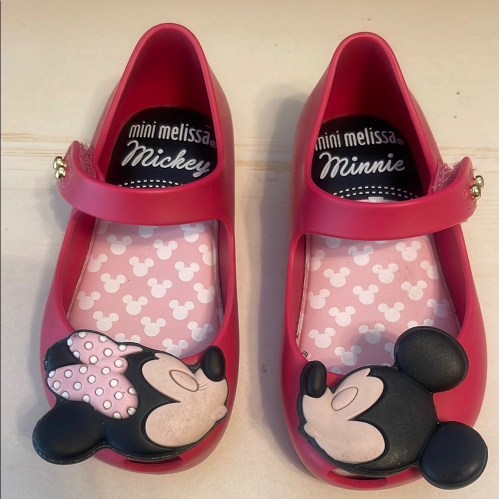 Mini Melissa Pink and Black Dress Shoes with Minnie Mouse Charm
